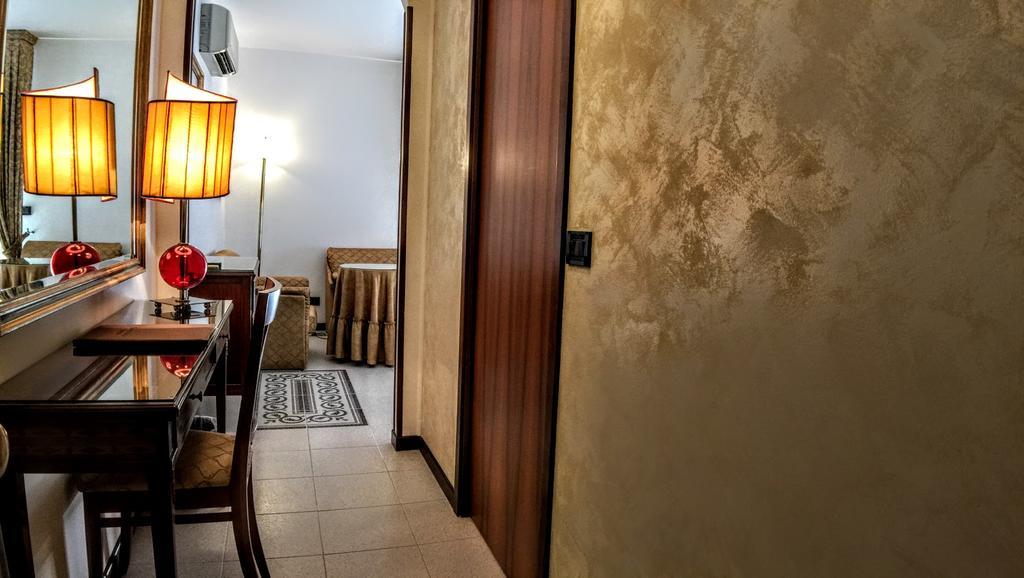 Hotel Miramare Lignano Sabbiadoro Bagian luar foto