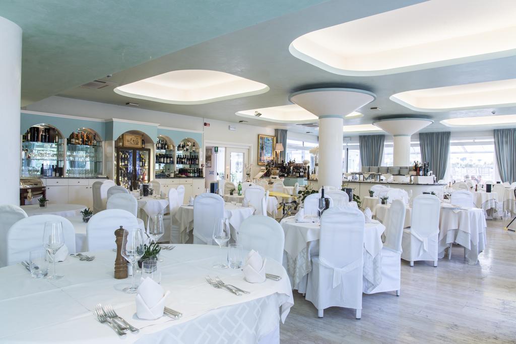 Hotel Miramare Lignano Sabbiadoro Bagian luar foto